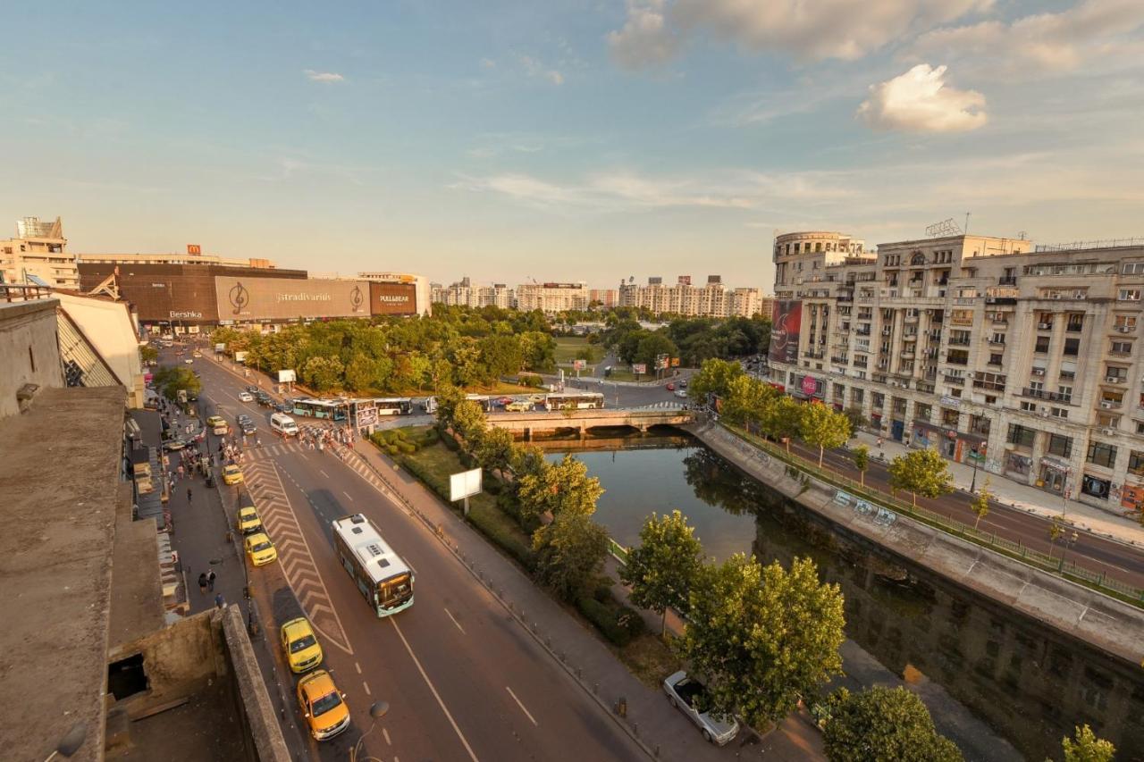 Baroque Splendor: Breathtaking Views & Design Bucharest Exterior photo